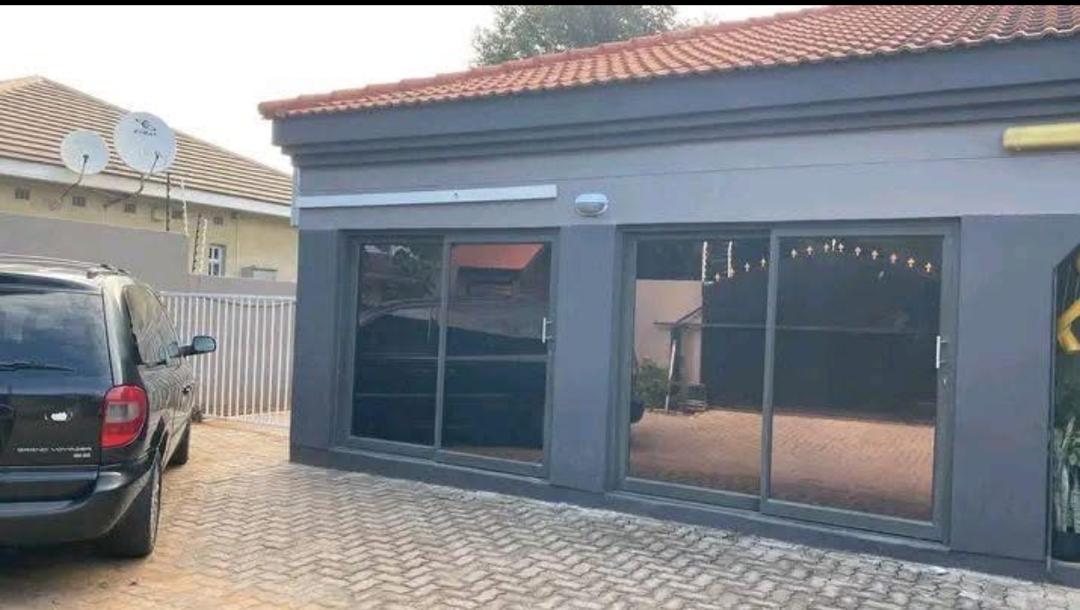 WhatsApp-Image-2026-03-17-at-06.37.29V